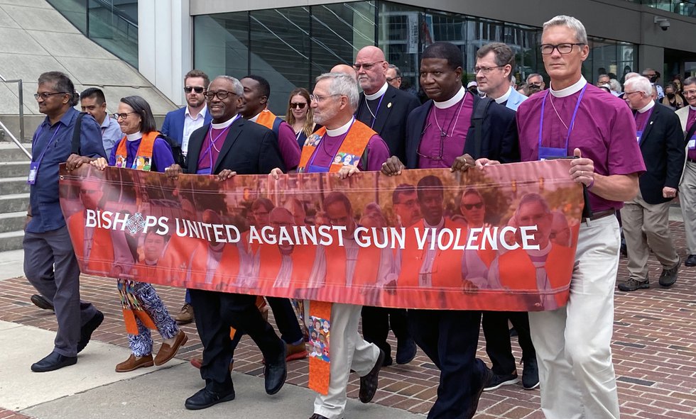 Hundreds Of Episcopalians March, Calling For An End To Gun Violence ...