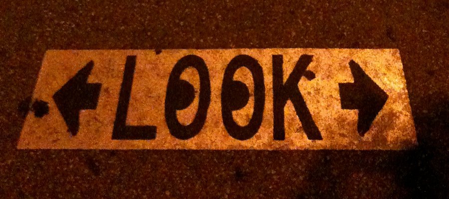 Look Sign