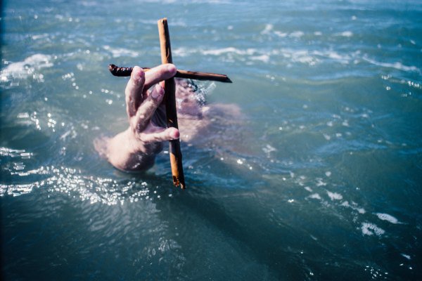 Drowning cross