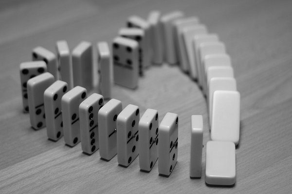 heart dominoes